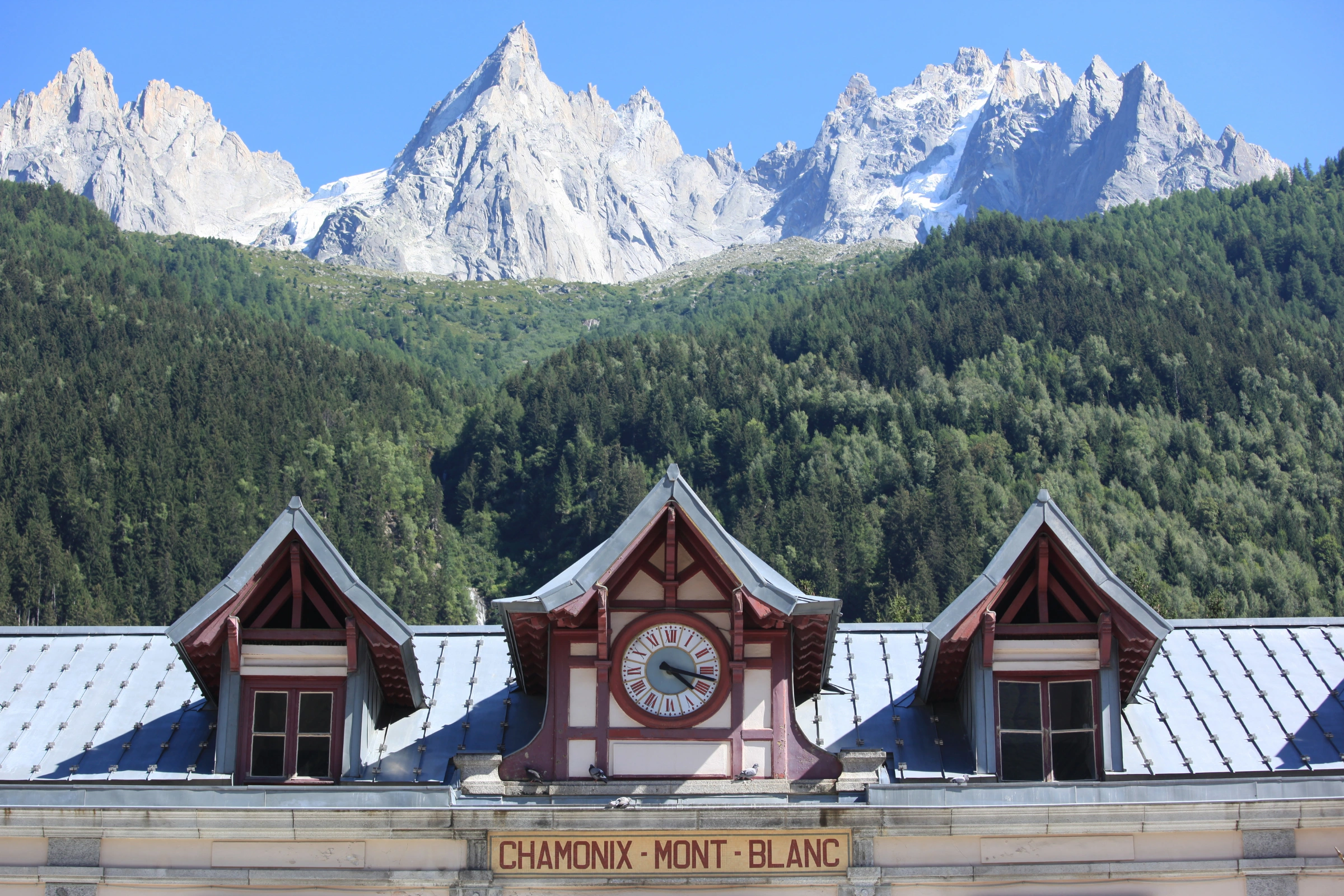 Chamonix-Mont-Blanc[1].webp